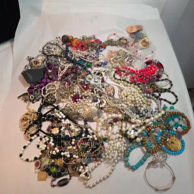 Sale Photo Thumbnail #71