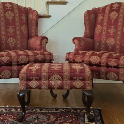 Hickory White Wingback Chair (LR)