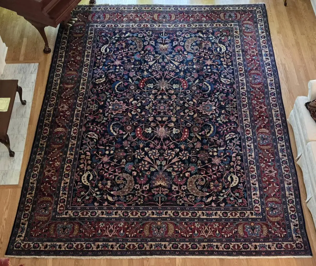 Large Area Rug (LR)