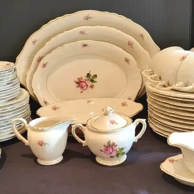Victoria by Syracuse (Federal Shape) China Set (K)