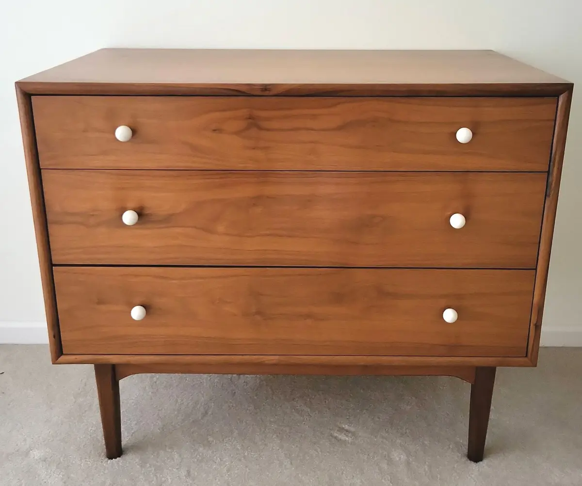 MCM Dresser 2 (L)