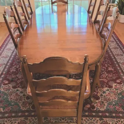 Dining Room Table Set (DR)