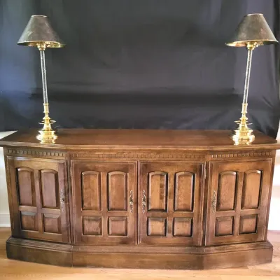 Ethan Allen Sideboard w/ Lamps (DR)
