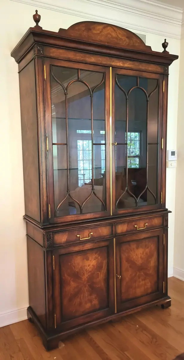Hardwood China Cabinet (DR)