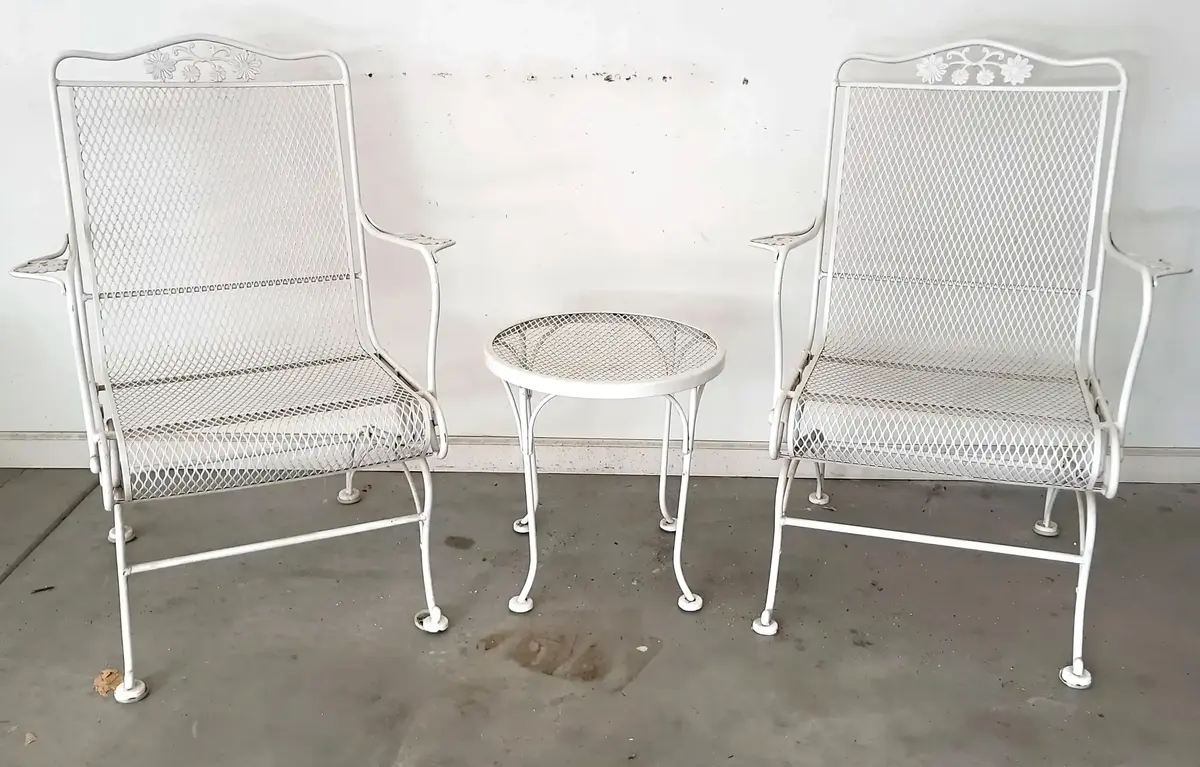 Wrought Iron Patio Set (G)