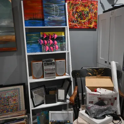 Estate sale photo