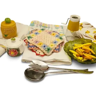 Vintage Kitchen Tablecloths, Jelly Jars, & More