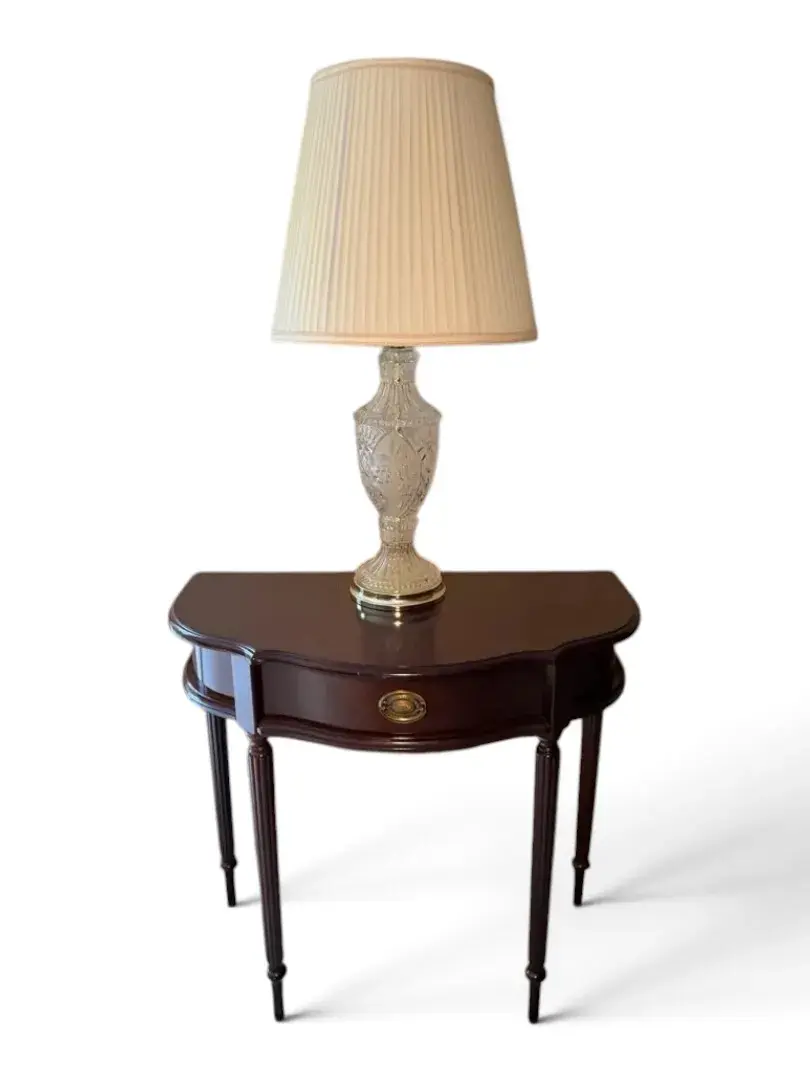 Federal Style Wood End Table w/ Glass Base Lamp