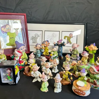 Disney Snow White & Seven Dwarfs | Dopey Sericel, Figurines & Collectibles