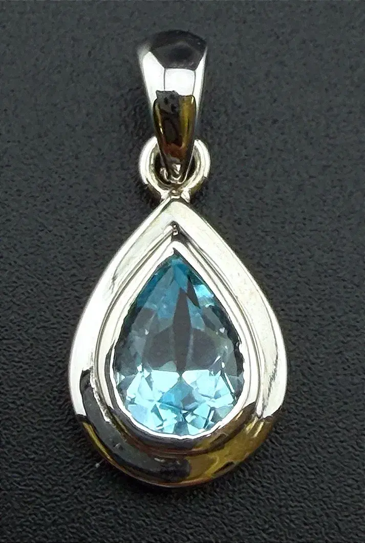 Blue Topaz Sterling Silver Pendant 