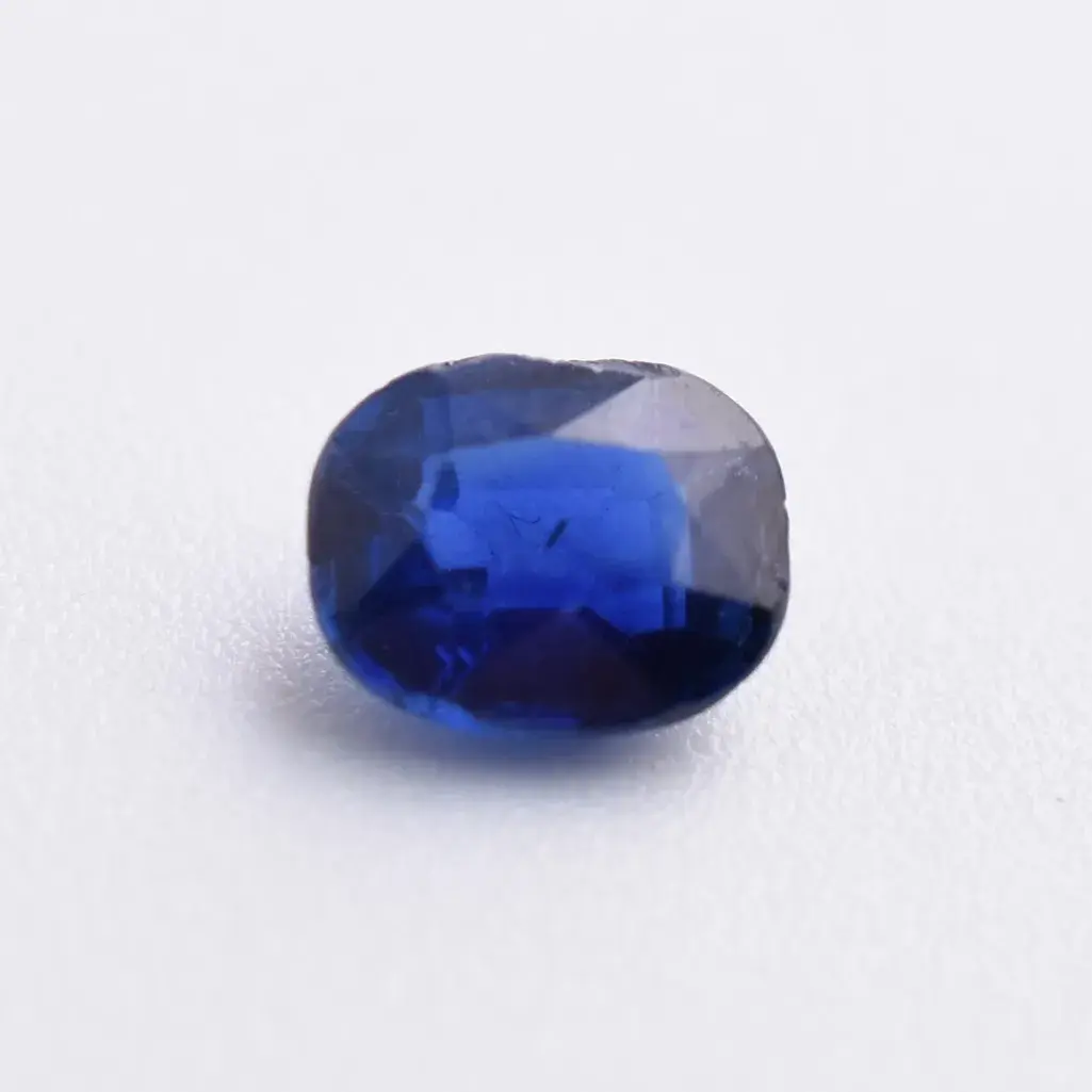 0.7ct Blue Sapphire