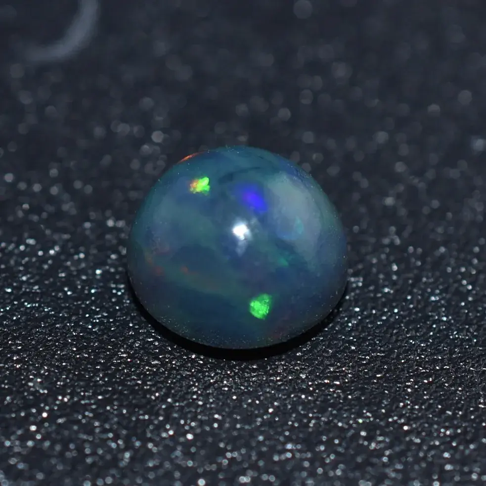 0.9ct Black Opal Cabochon