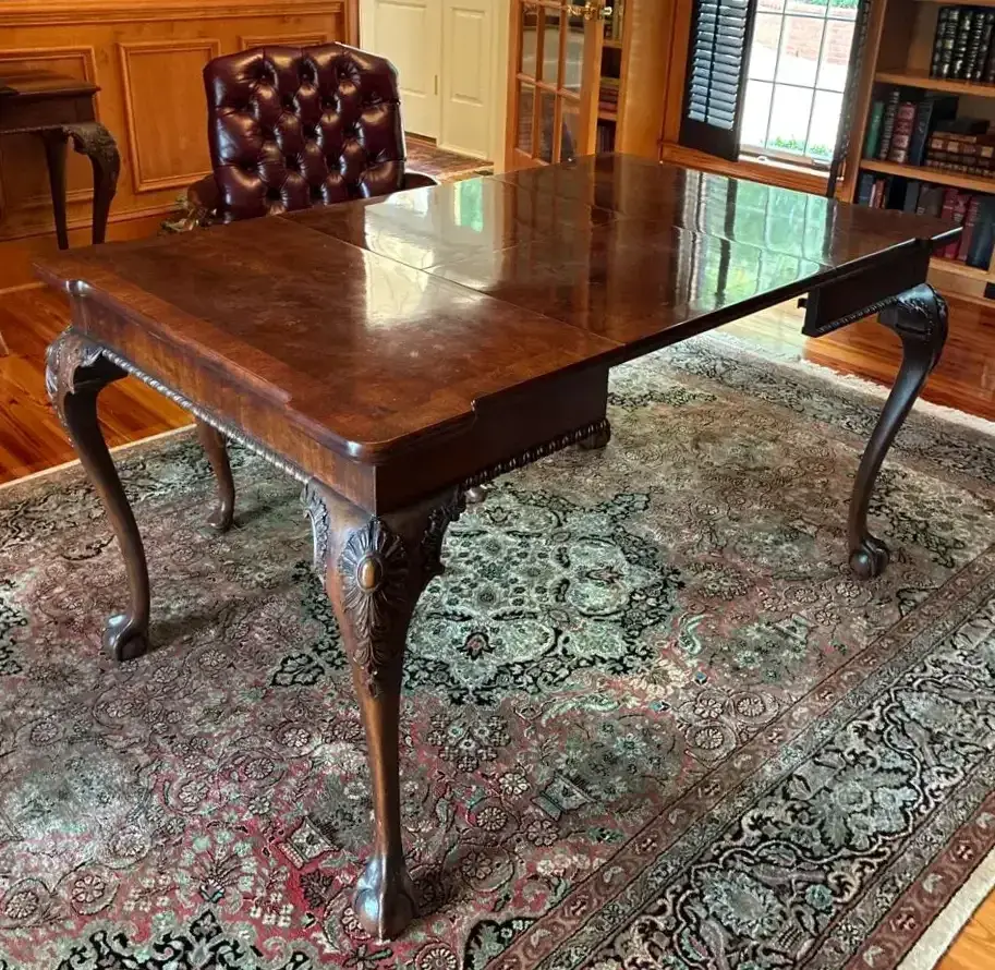 Henredon Desk With Tufted Leather Chair