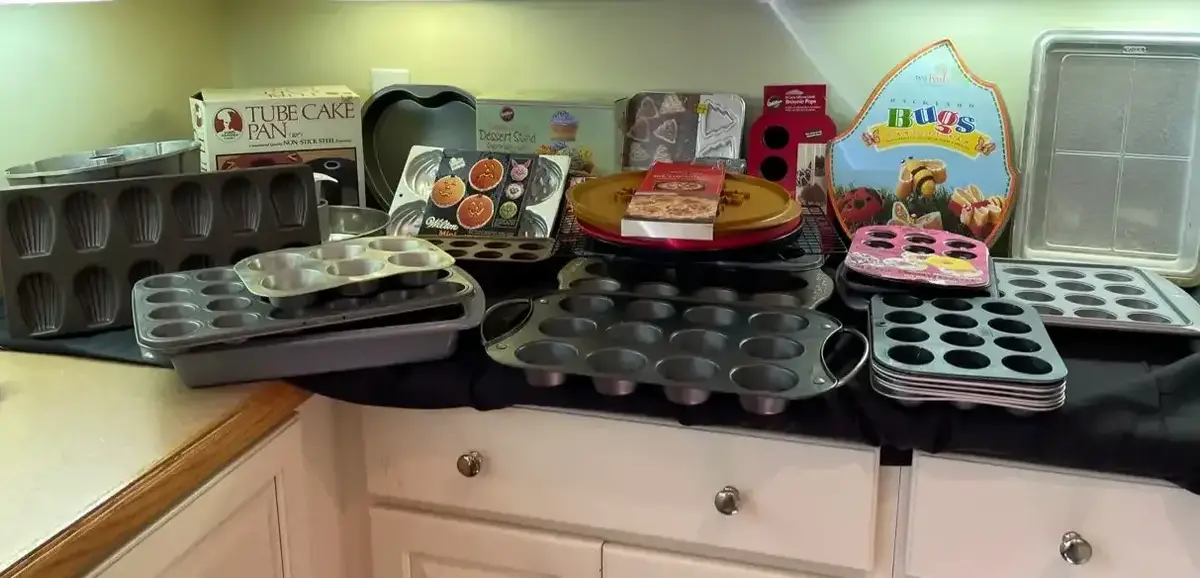 Williams Sonoma, Wilton & Specialty Baking Collection