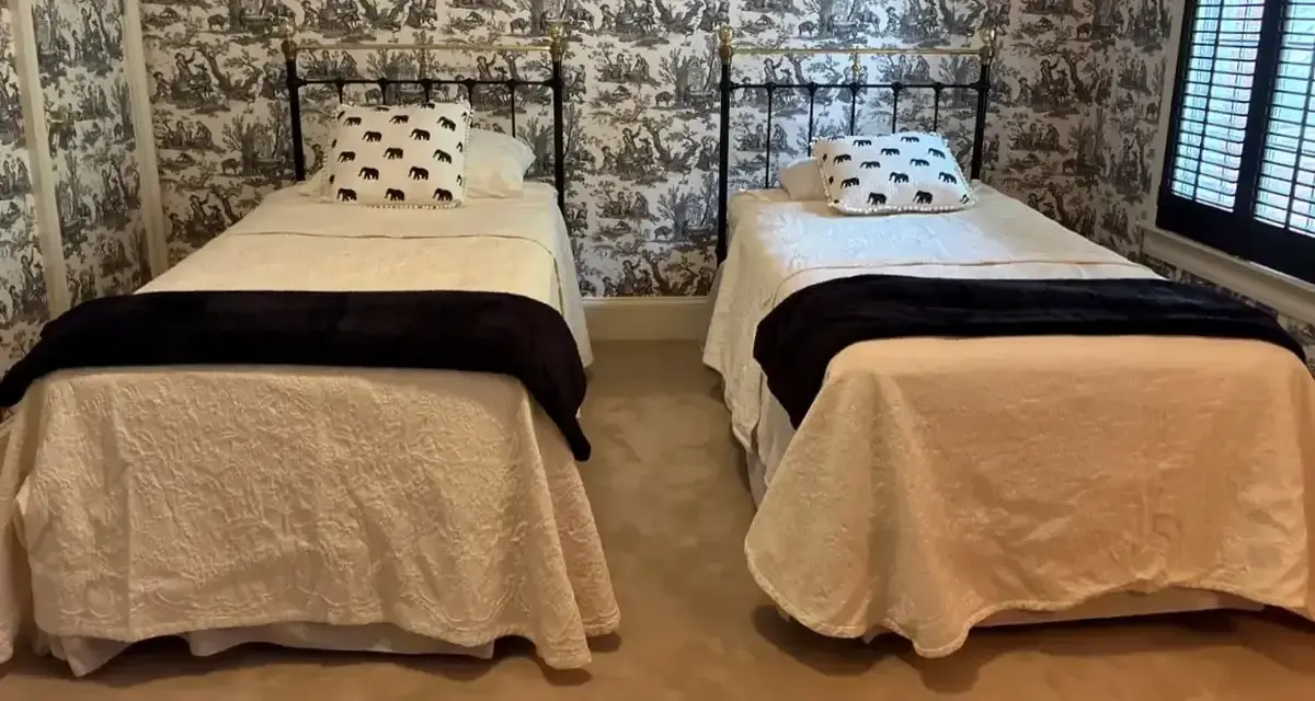 Pair of Brass Twin Beds With Bedding