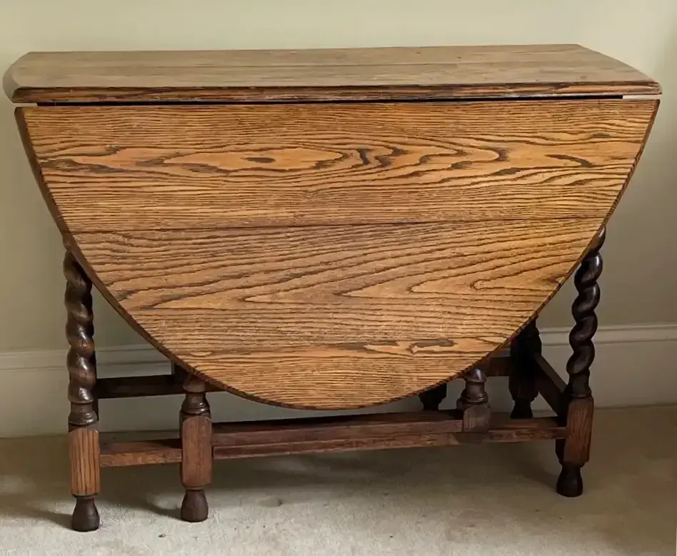 English Oak Gate-Leg Drop-Leaf Table