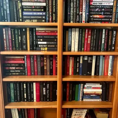 Vince Flynn, Brad Thor & True Crime Book Collection