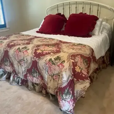 White Metal & Brass-Tone King Bed With Serta Mattress & Ralph Lauren Linens