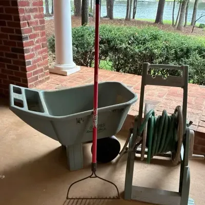 AMES Wheelbarrow, Garden Hose Reel & Lawn Tools