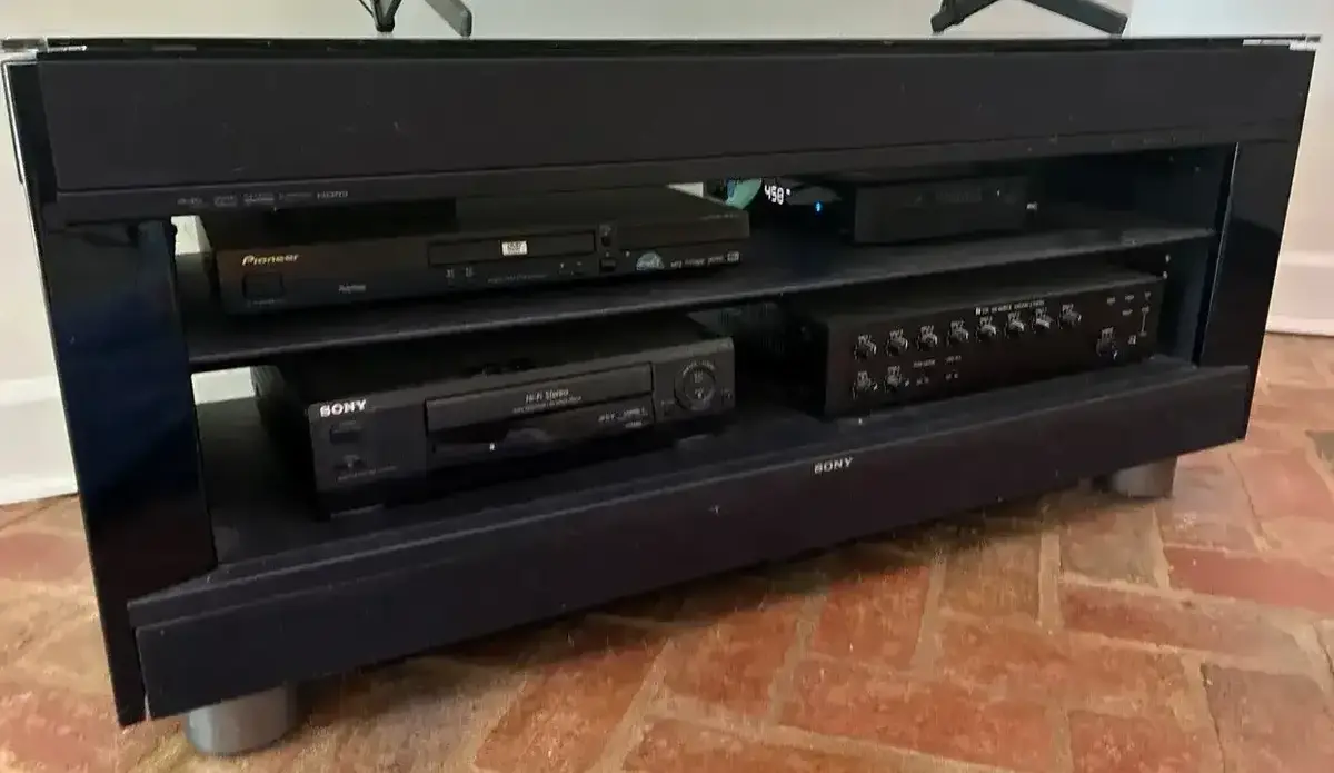 Sony Entertainment Console, TOA Amplifier, Pioneer DVD & VCR