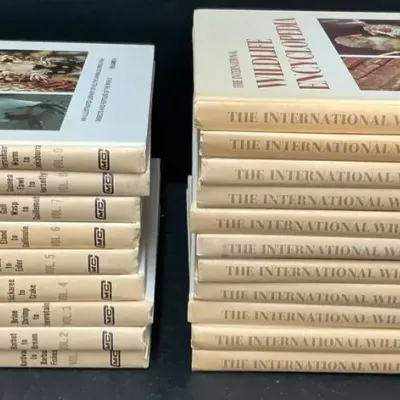 International Wildlife Encyclopedia Set Of 20
