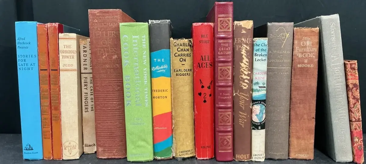 17 Vintage Books