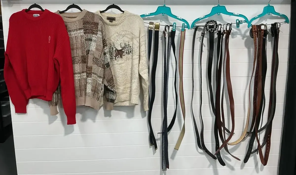 Sweaters & Belts