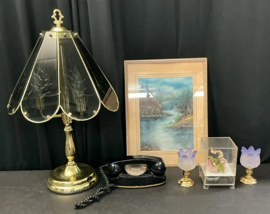 Hollywood Regency Decor 