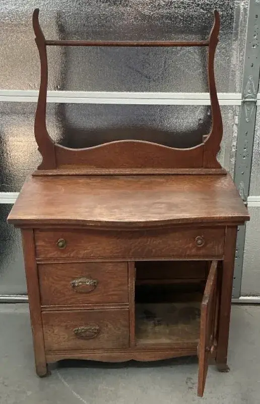 Wood Washstand