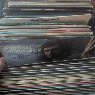 Sale Photo Thumbnail #274