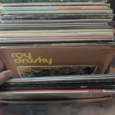 Sale Photo Thumbnail #300