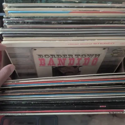 Sale Photo Thumbnail #289