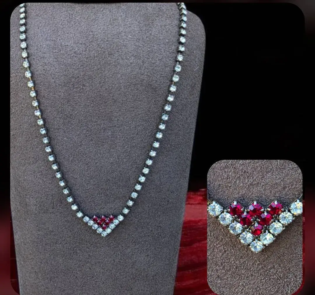 Vintage Red Fauceted Rhinestone Necklace