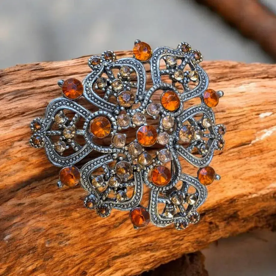 Vintage Floral Filigree Rhinestone Brooch