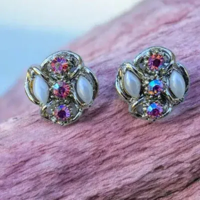Vintage White Cabochon Style Accents & Aurora Borealis Rhinestone Floral Clip-On Earrings 