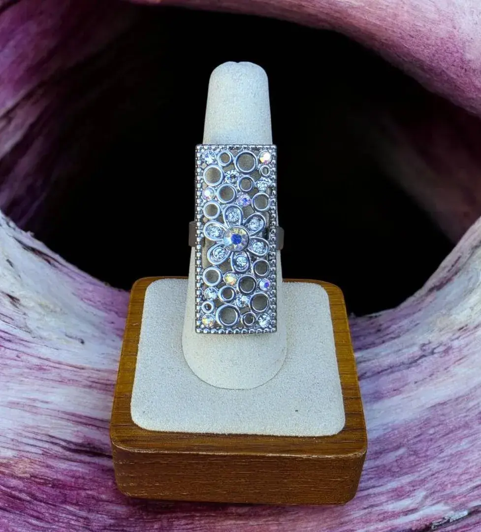 Vintage Elongated Aurora Borealis Cocktail Ring - Size 7.5 But Adjustable 