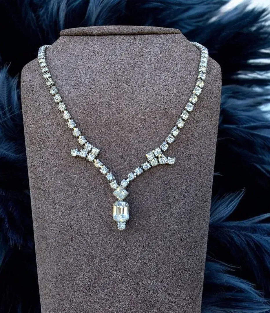 Vintage Rhinestone Necklace With Center Drop