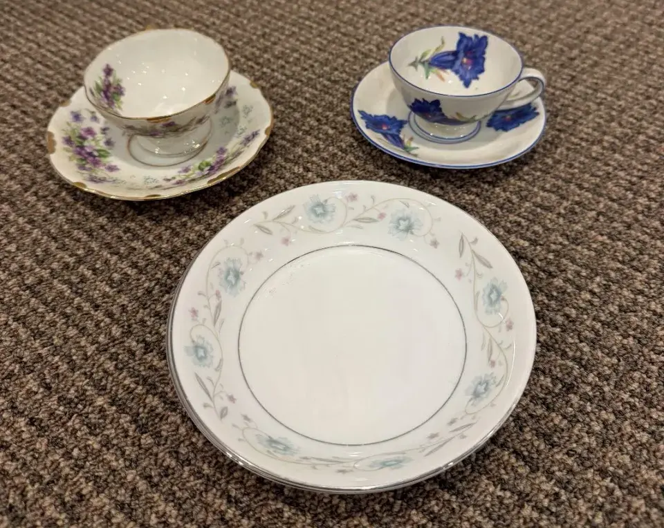 Mixed Lot of Teacups, Saucers, And Bowls including Jaeger PMR Bavaria