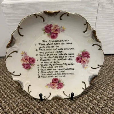 Decorative 18K Gold Trim Plate Featuring the Ten Commandments