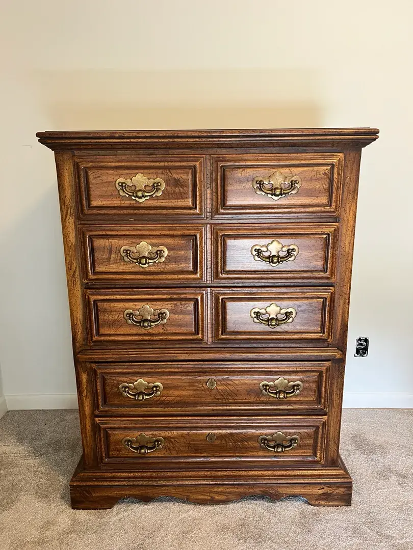 Vintage Owosso 8-Drawer Wood Chest