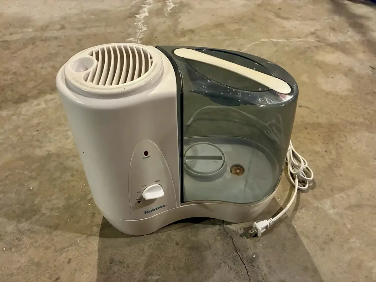 Holmes Humidifier
