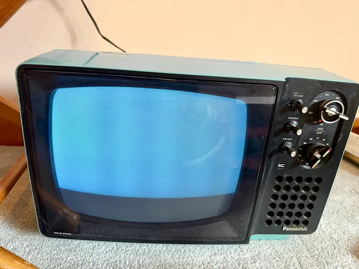 Panasonic IC Solid State cathode-ray tube (CRT) television