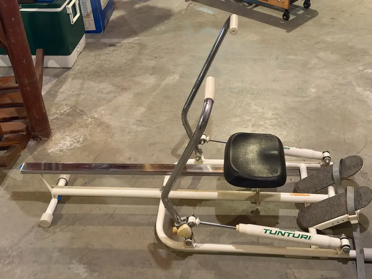 vintage Amerec Tunturi hydraulic rowing machine