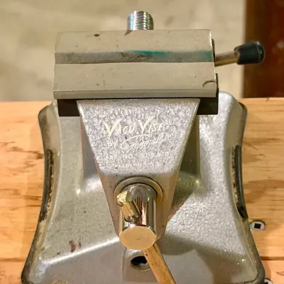 vintage Vacu-Vise by General
