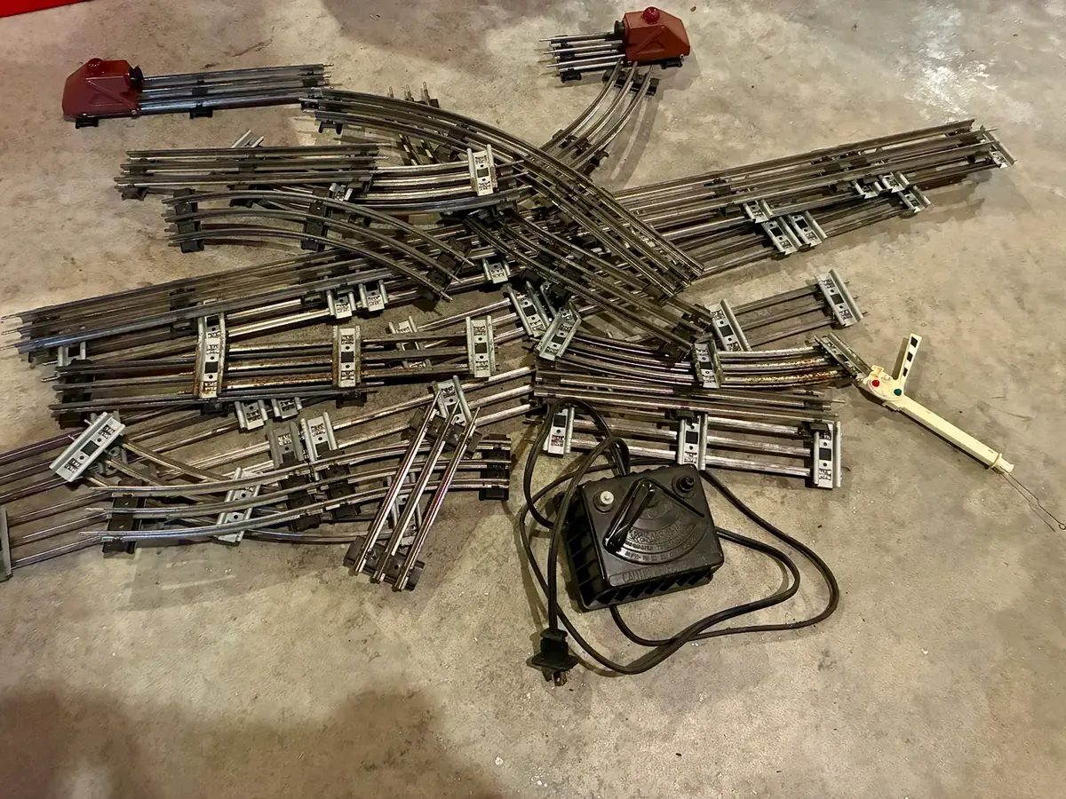 Lionel Model Train Tracks Lot