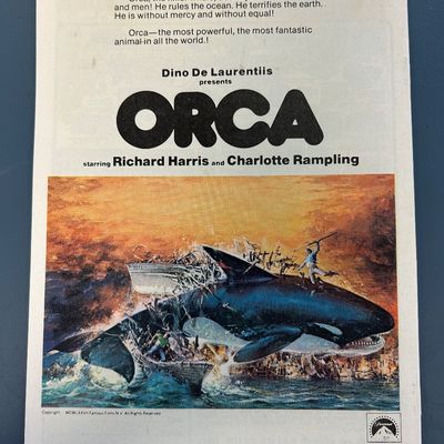 Sale Photo Thumbnail #17: Vintage Marvel Comics Group 'The Incredible Hulk' issue No. 216 from October 1977. Features the storyline 'Countdown to Catastrophe!' with the Hulk battling Bi-Beast. The back cover features a full-page color advertisement for the movie 'Orca'. The comic 