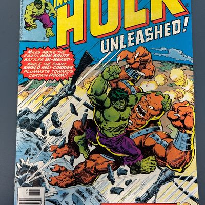 Sale Photo Thumbnail #18: Vintage Marvel Comics Group 'The Incredible Hulk' issue No. 216 from October 1977. Features the storyline 'Countdown to Catastrophe!' with the Hulk battling Bi-Beast. The back cover features a full-page color advertisement for the movie 'Orca'. The comic 