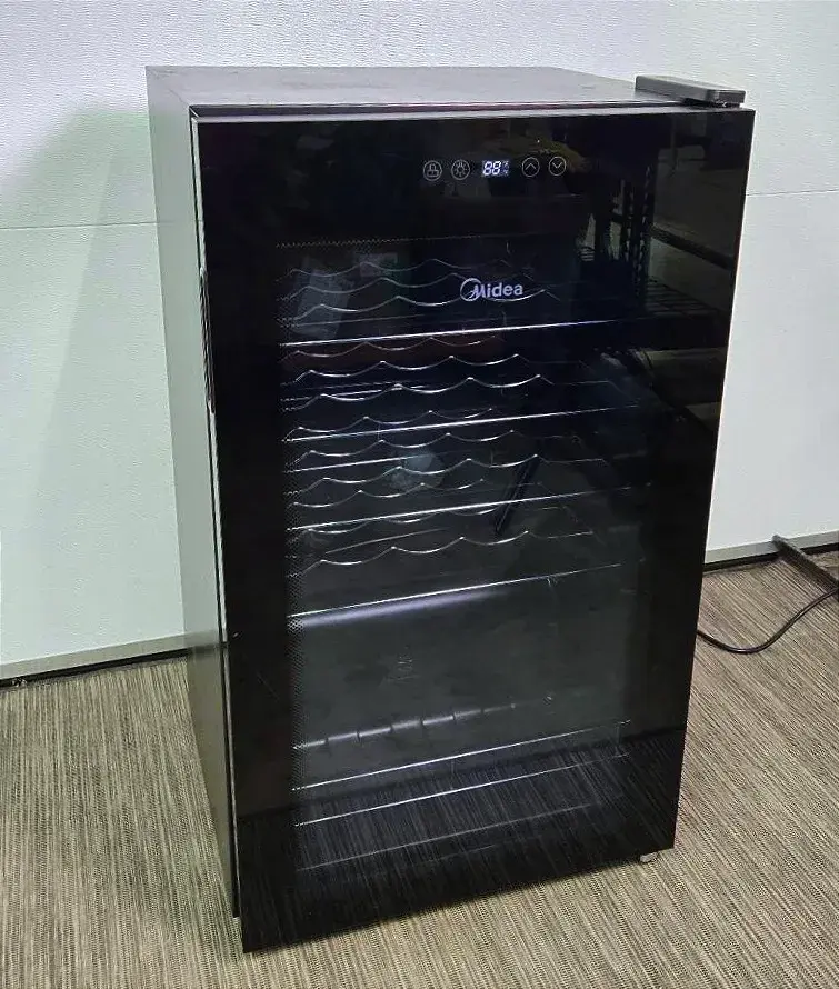 Midea Wine Refrigerator Model MRW34S1ABB