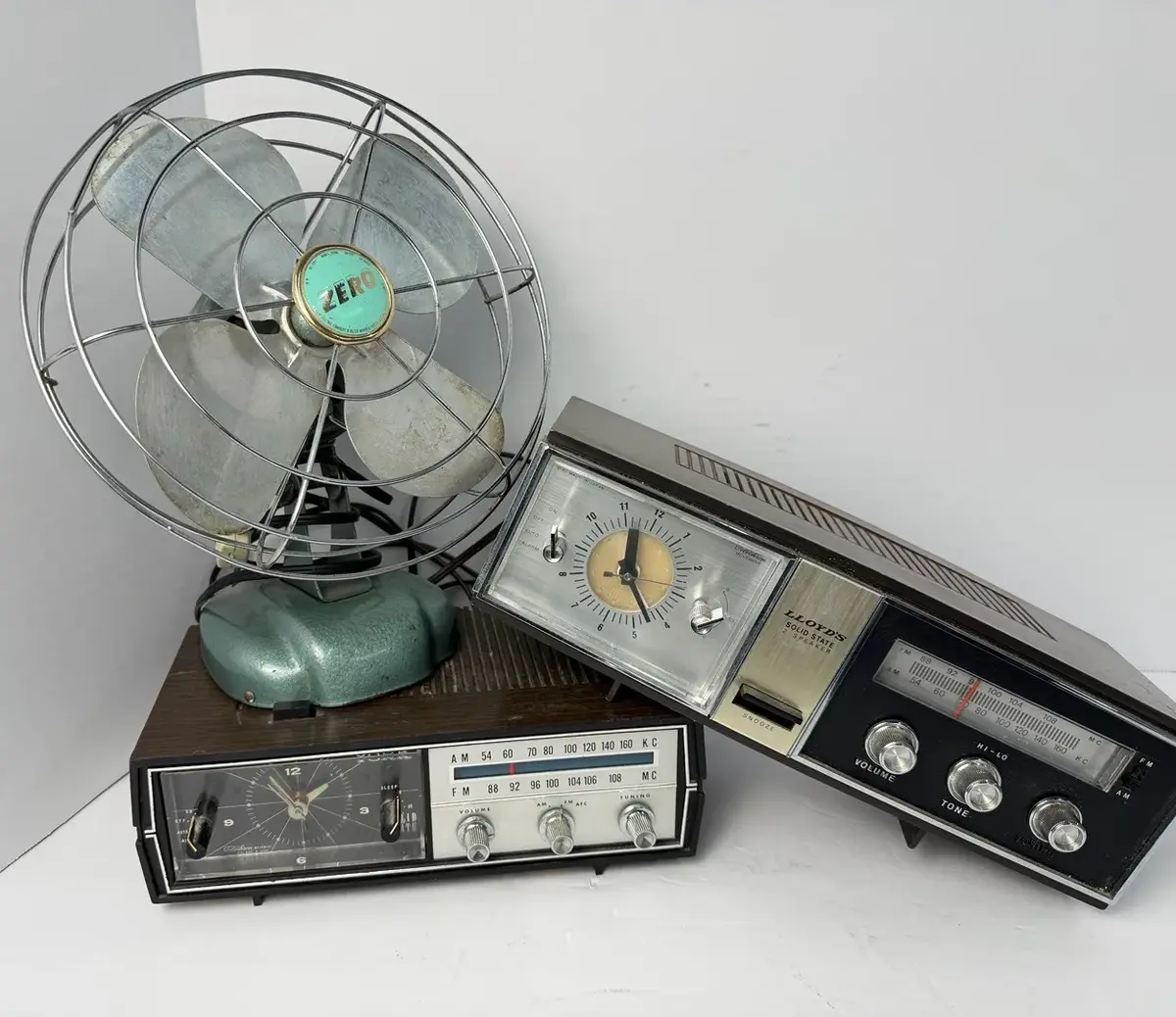 Vintage York TC-105 & Lloyd's Clock Radios, Plus McGraw Zero  Desk Fan