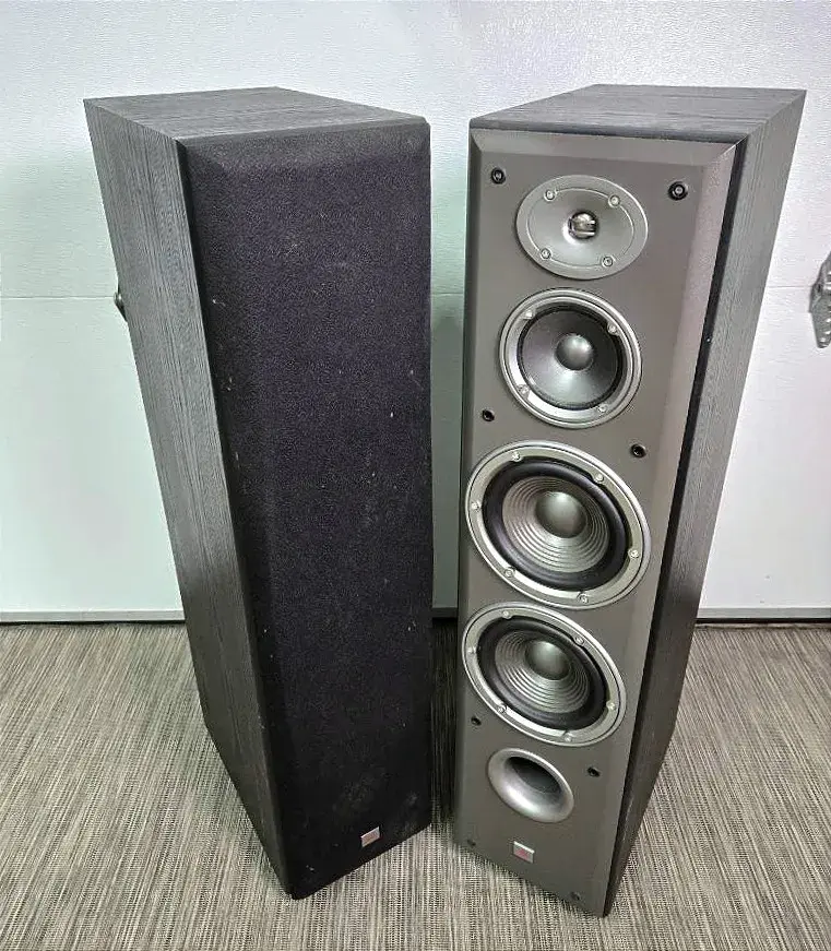 JBL Northridge E-Series Floorstanding Speakers